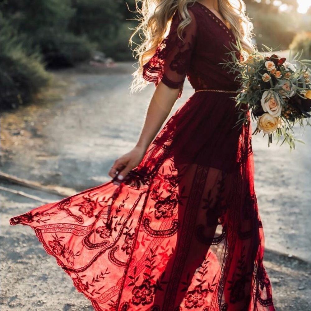 Gianni Bini lace burgundy dress